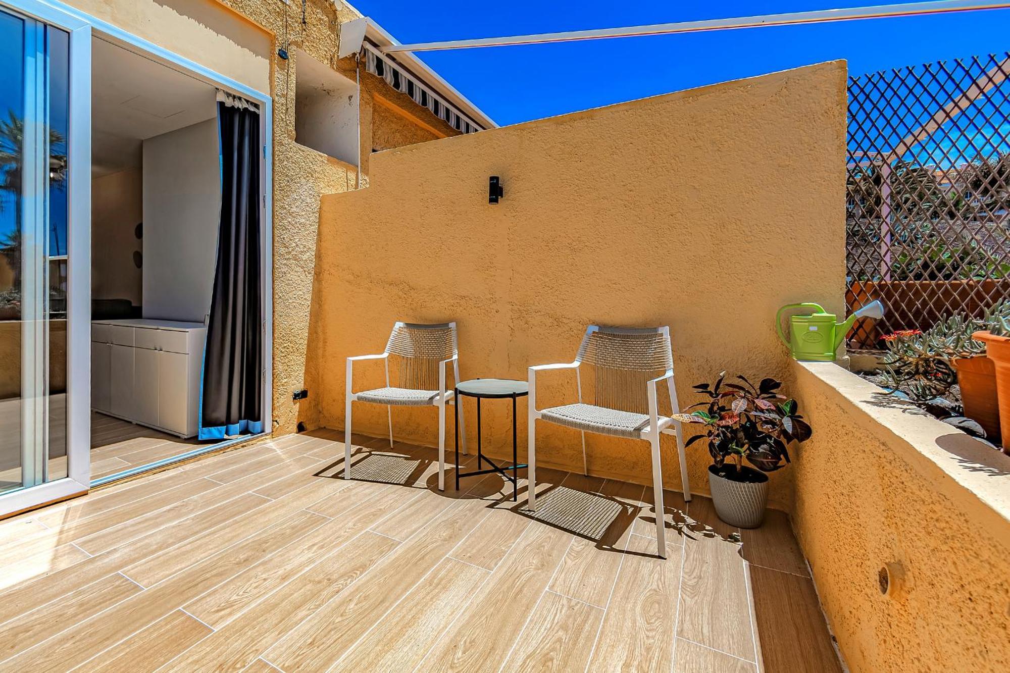 Newly Renovated Studio 2 Min From Playa La Arena Puerto de Santiago  Zewnętrze zdjęcie